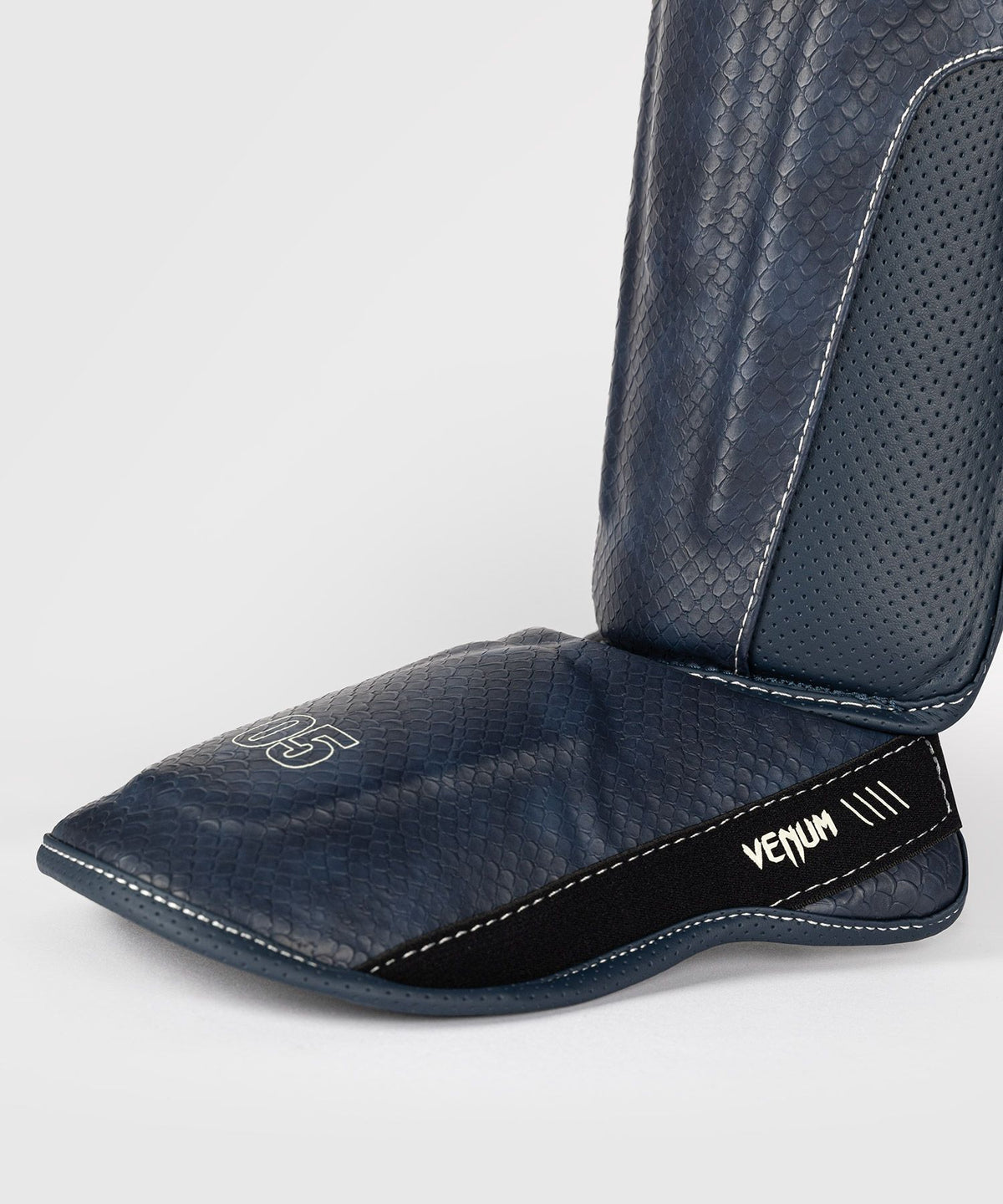 Venum Impact Evo Scales Shinguards - Midnight Blue