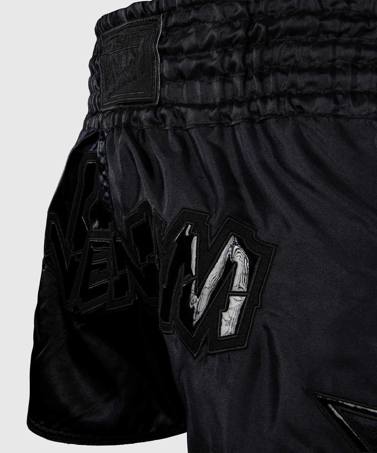 Venum Inferno 2.0 Muay Thai Shorts - Black/Grey