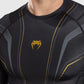 Venum Streamline Long Sleeve Rashguard - Black/Gold